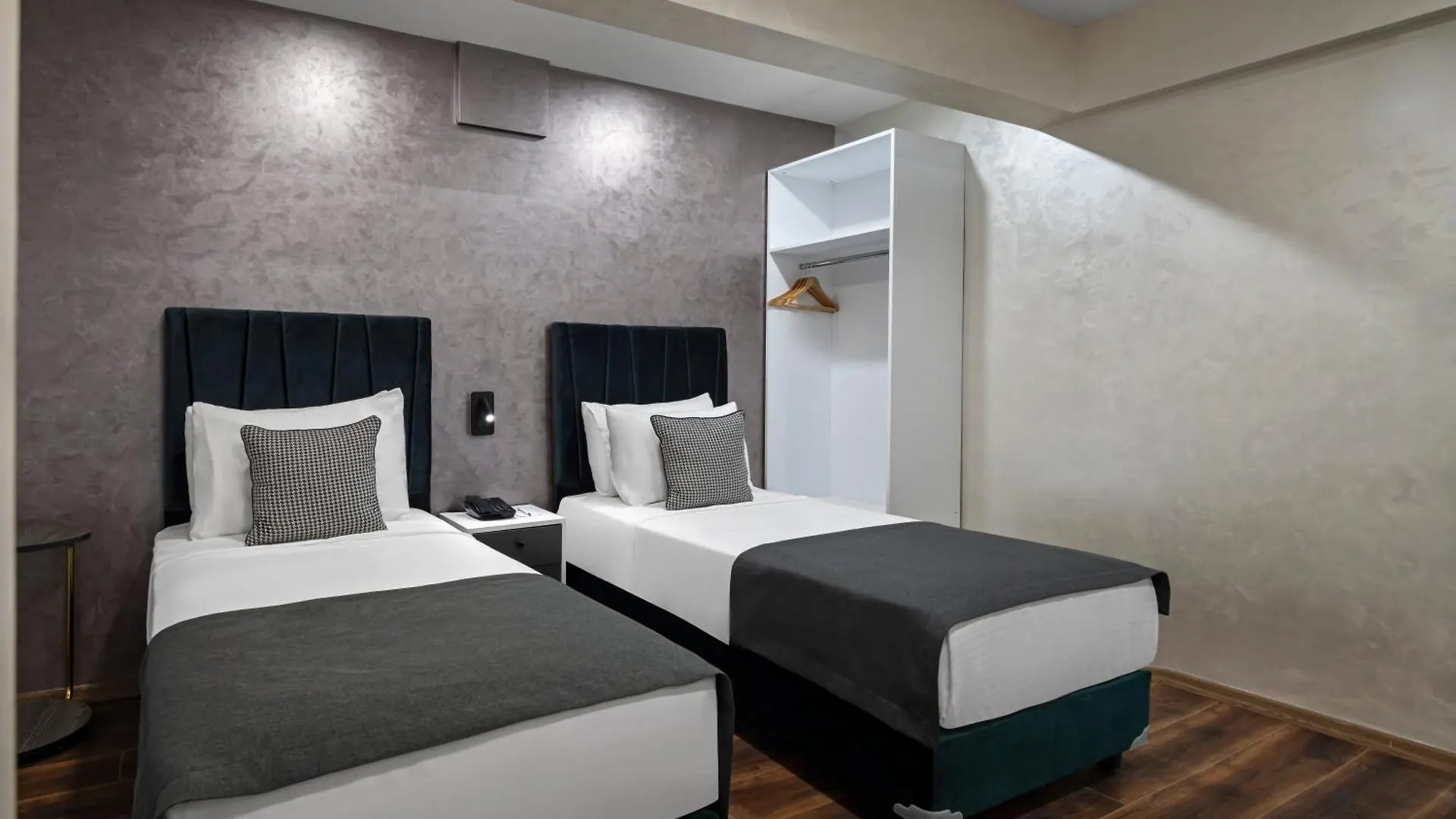 Istanbul Efes Hotel