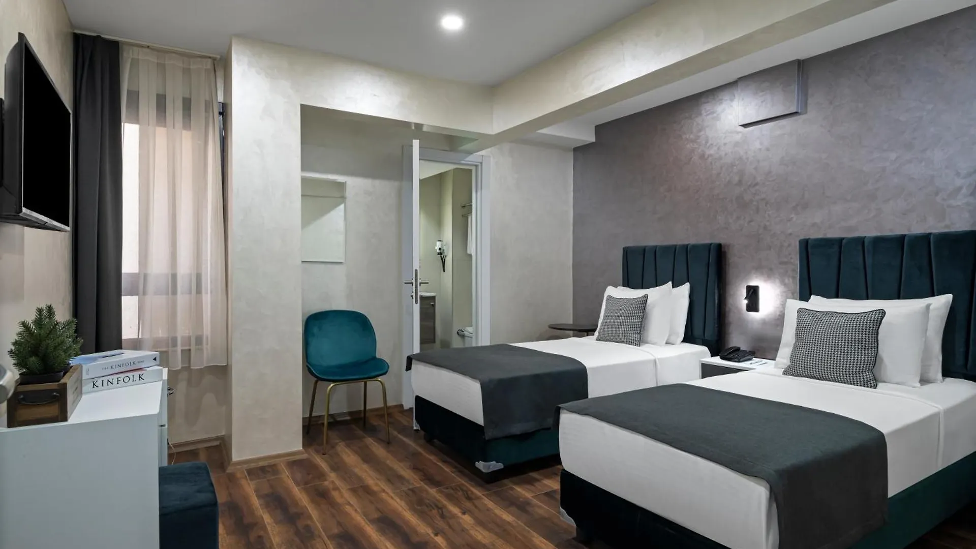 Istanbul Efes Hotel