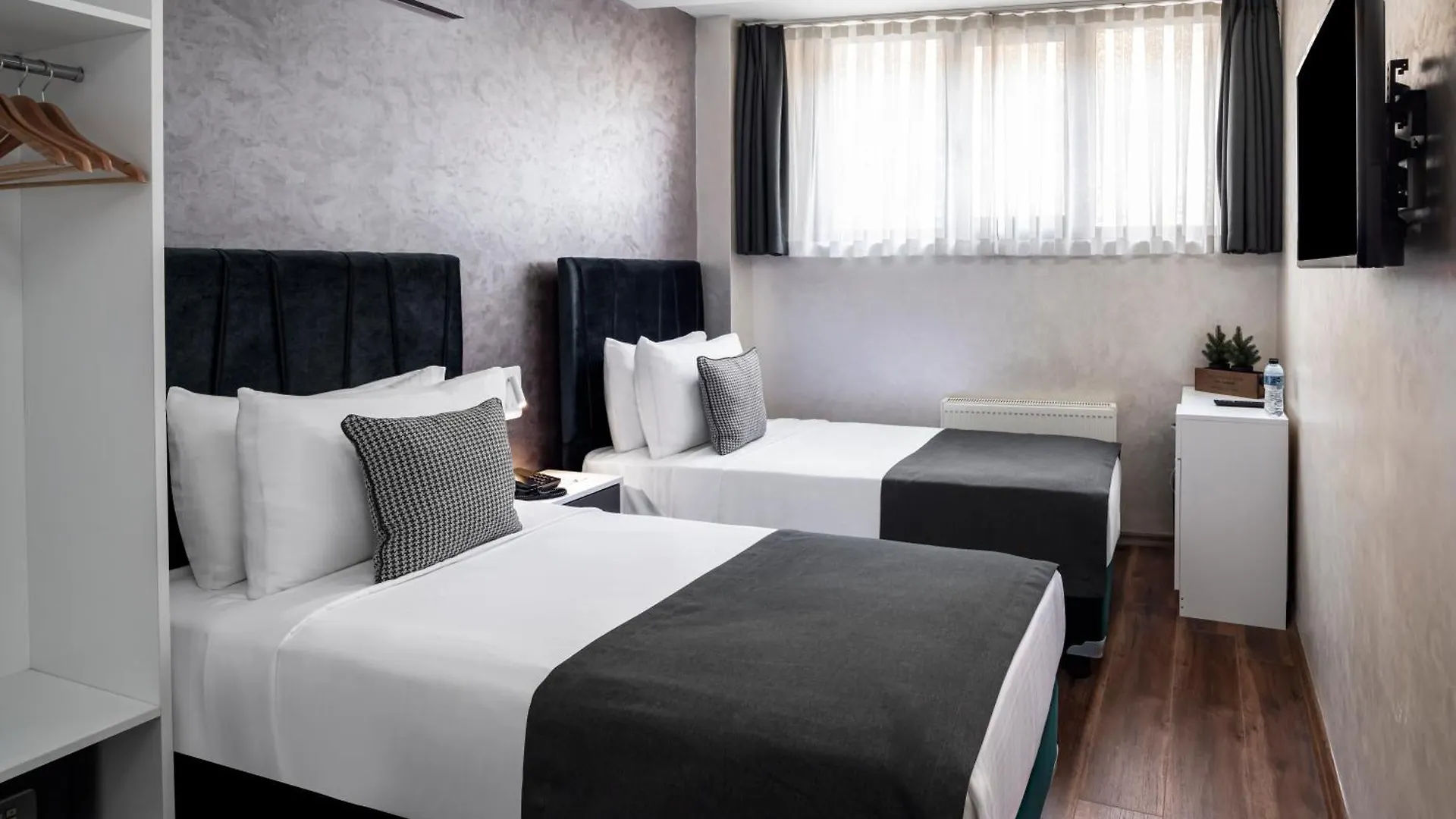 Istanbul Efes Hotel