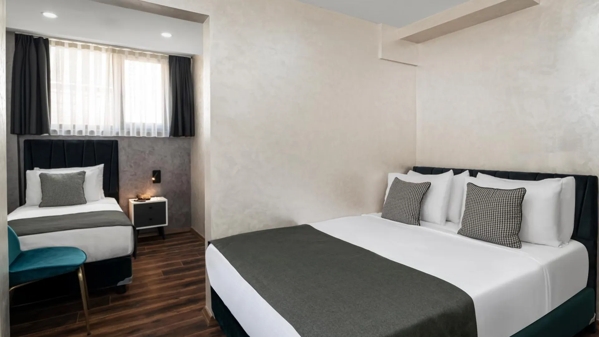 Istanbul Efes Hotel